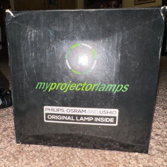 In Focus Systems Panel Book 750 LCD projection Panels - Picture 3 of 14